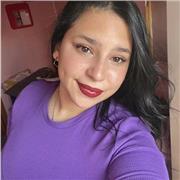 Me defino como una educadora apasionada con su trabajo, con ganas de enseñar y de adquirir experiencia laboral. Imparto clases a niños desde los 5 años pasando por primaria, secundaria, bachillerato e incluso a adultos